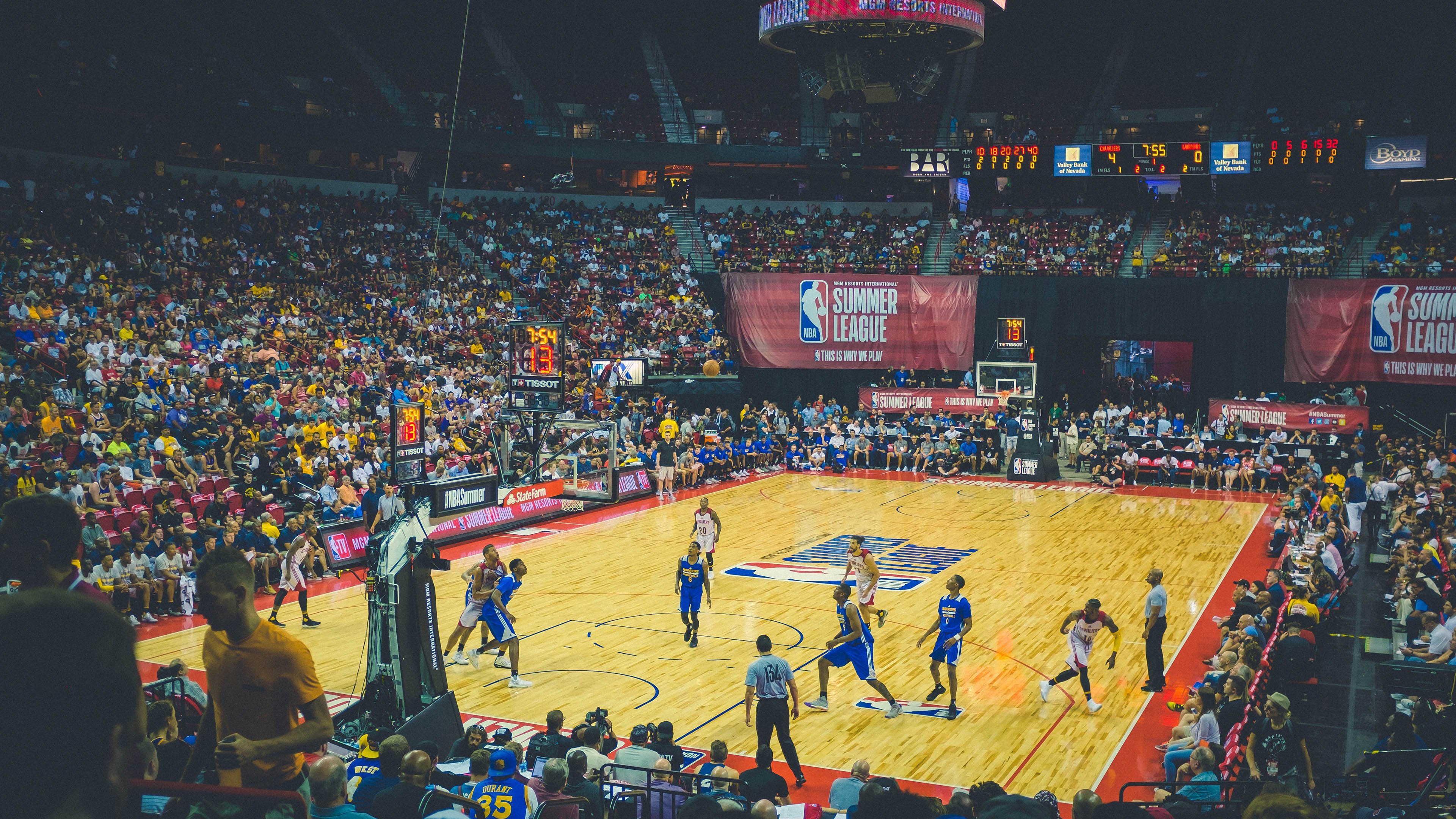 意甲烽火与NBA冷雨，当独一性成为竞技体育的终极浪漫